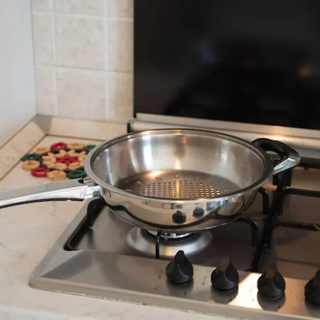 Bright Near The In Nyaraló *