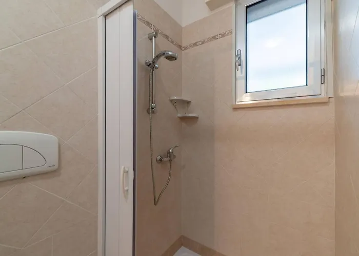 Bright Near The In * Otranto